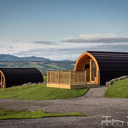 Benvrackie Luxury Glamping Pet Friendly Pod At Pitilie Pods Apartment Aberfeldy Exterior photo
